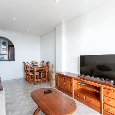 Lovely In With Kitchenette *